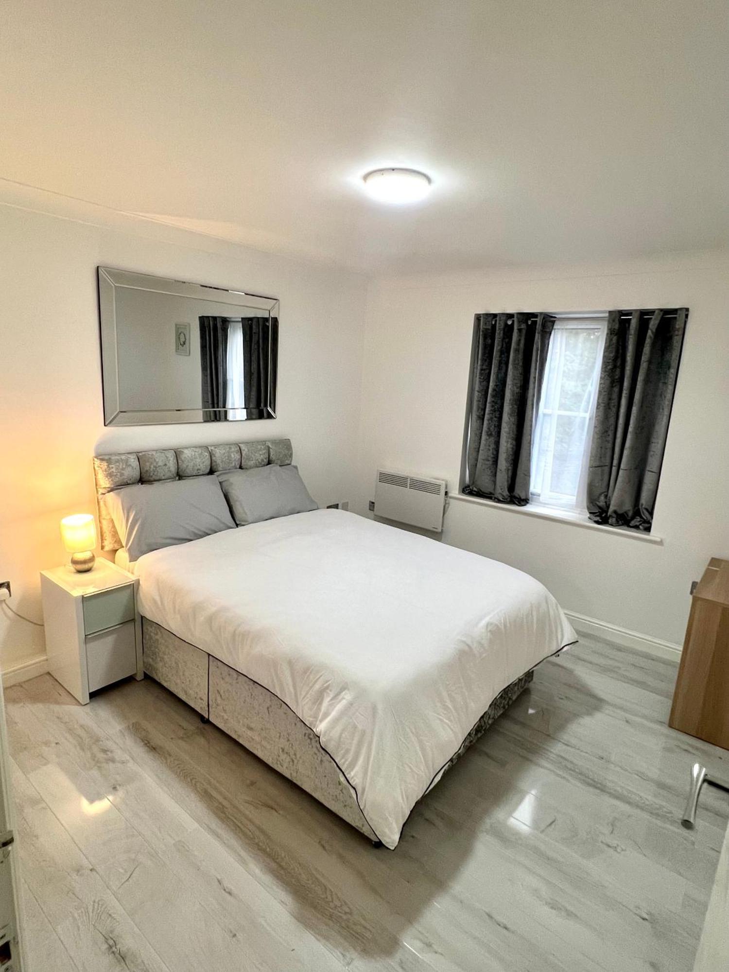 Royallodge London Eksteriør billede